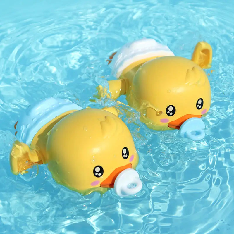 Baby Bath Toys Water Chain Clockwork Bathing Cute Swimming Yellow Duck Toy Toddler Pool Beach Classic Toy For Kids Water Playing Solmar